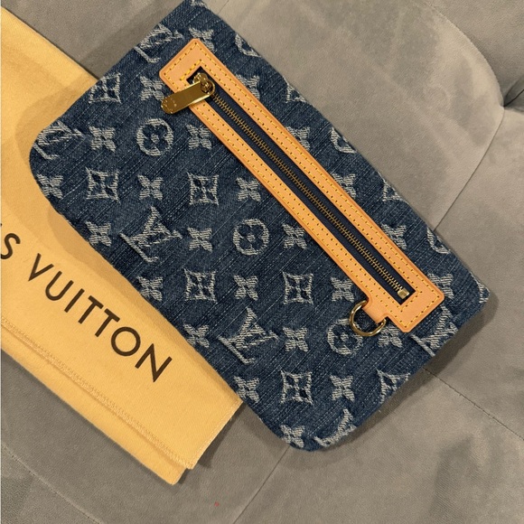 Louis Vuitton Blue Denim Monogram Clutch Push Lock Pochette Plat - Picture 4 of 16